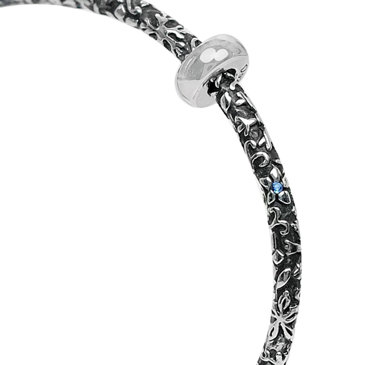 SNOWFLAKE BANGLE